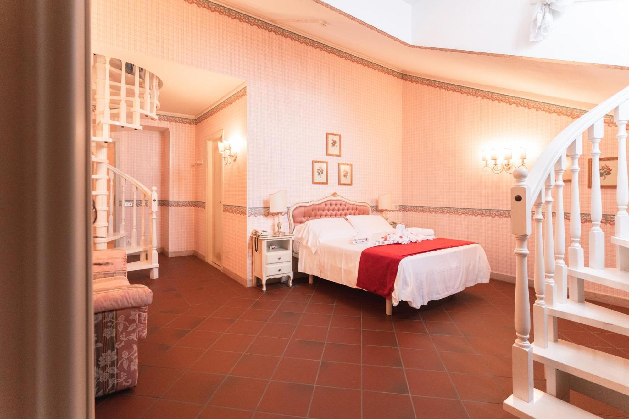 Duchessa Isabella Hotel&SPA Ferrara Esterno foto