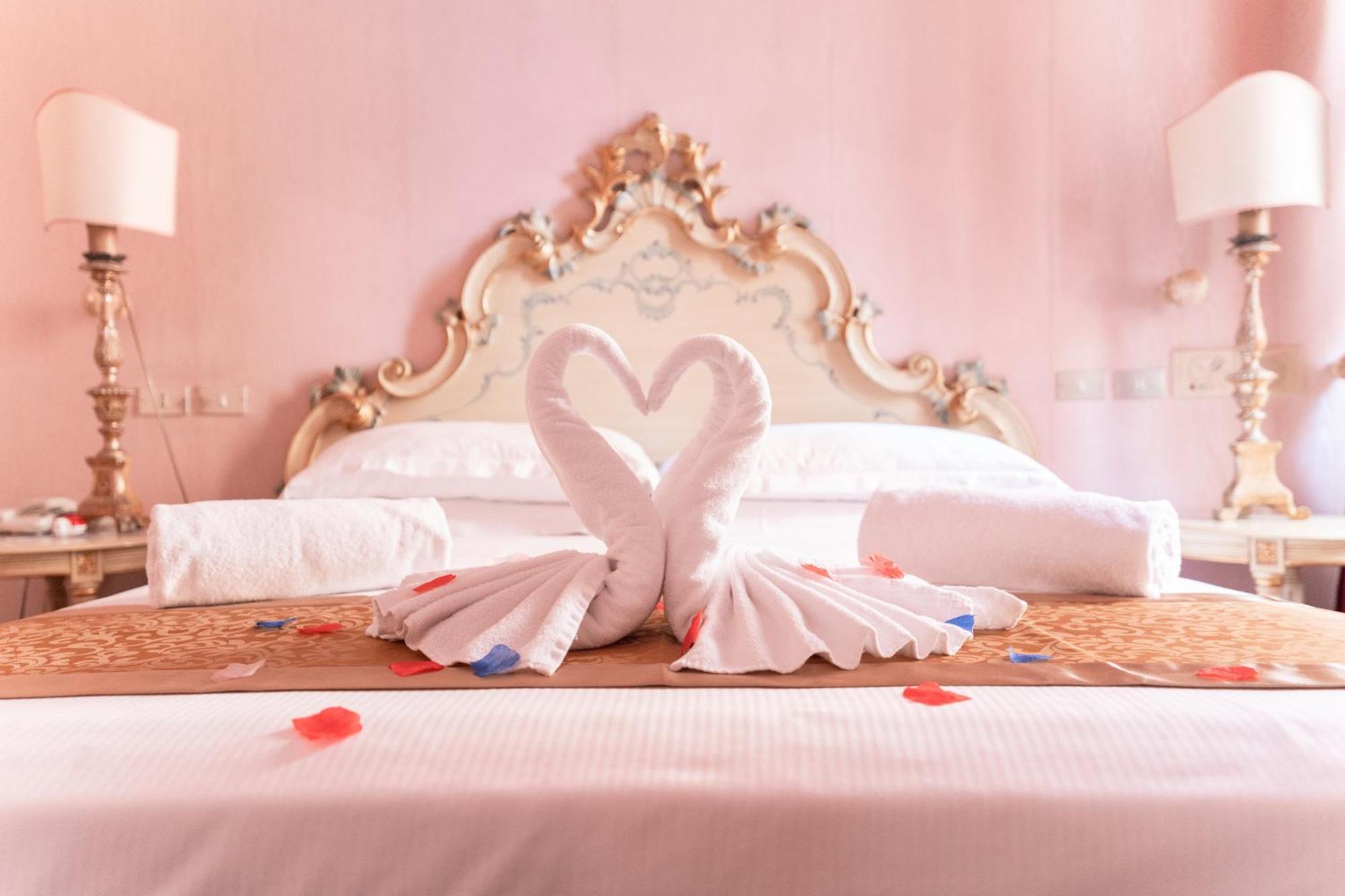 Duchessa Isabella Hotel&SPA Ferrara Esterno foto