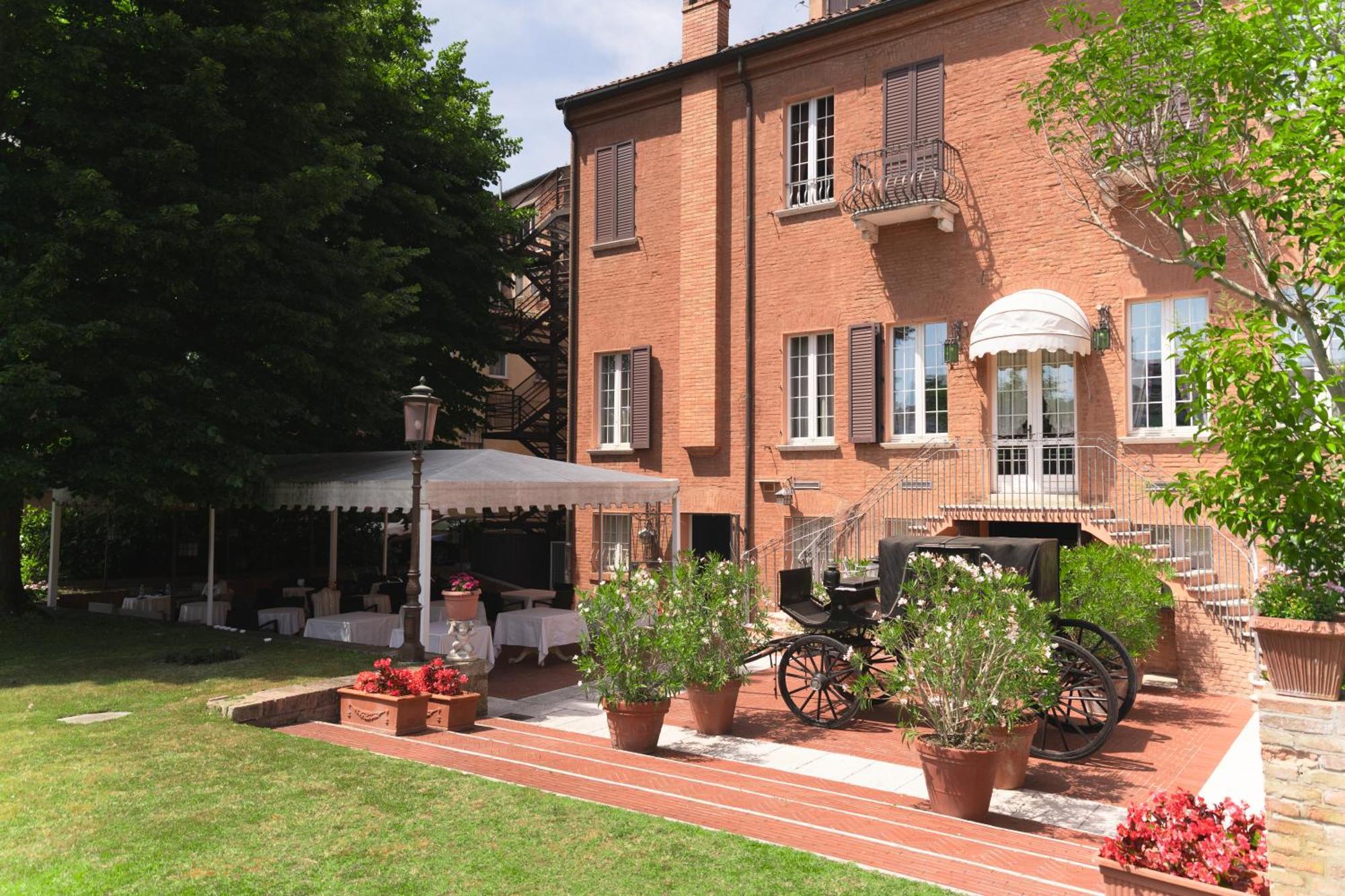 Duchessa Isabella Hotel&SPA Ferrara Esterno foto